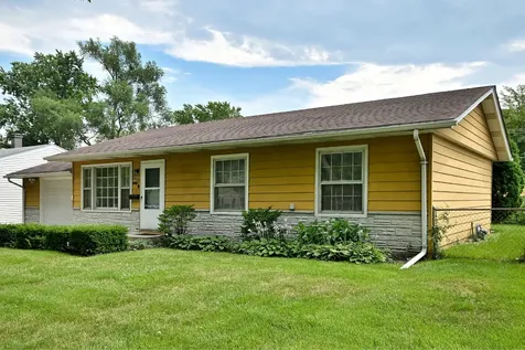 1675 Evergreen Avenue Hanover Park IL 60133