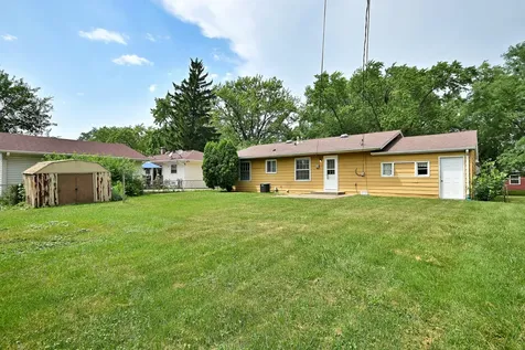1675 Evergreen Avenue Hanover Park IL 60133