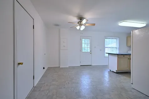 1675 Evergreen Avenue Hanover Park IL 60133