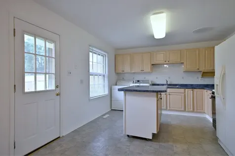 1675 Evergreen Avenue Hanover Park IL 60133