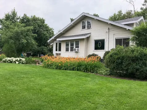 644 South 4th Avenue Des Plaines IL 60016