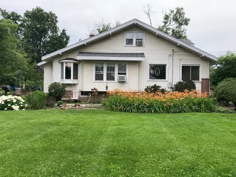 644 South 4th Avenue Des Plaines IL 60016