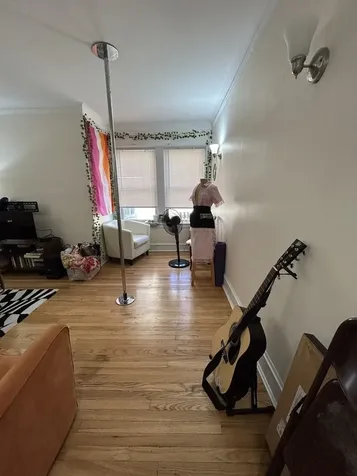 5058 North Wolcott Avenue Chicago IL 60640