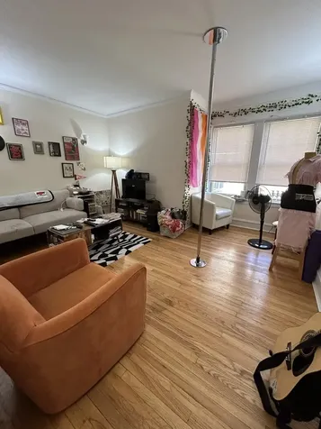 5058 North Wolcott Avenue Chicago IL 60640
