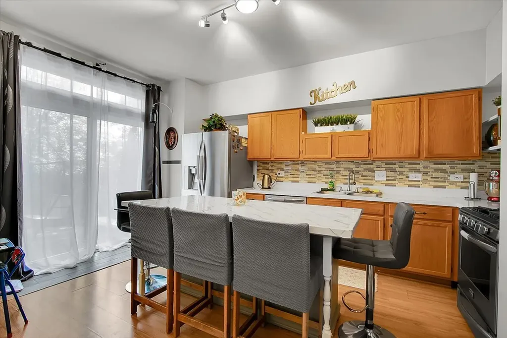2616 Idaho Road Naperville IL 60564