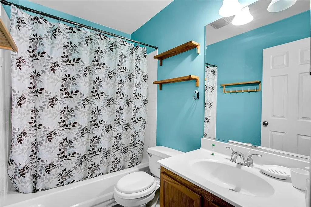 2616 Idaho Road Naperville IL 60564