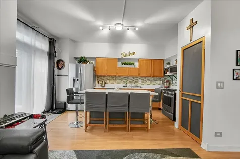 2616 Idaho Road Naperville IL 60564