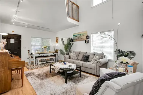 2616 Idaho Road Naperville IL 60564