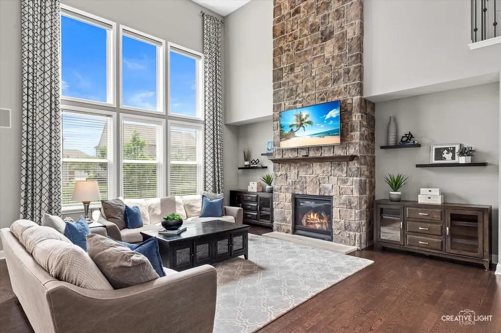 4135 Bedford Lane Aurora IL 60504