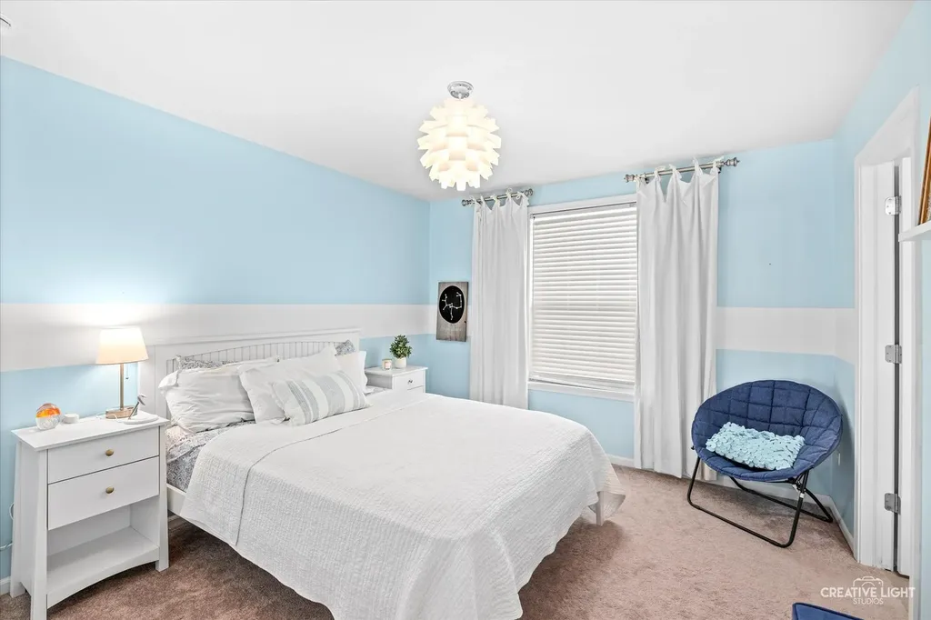 4135 Bedford Lane Aurora IL 60504
