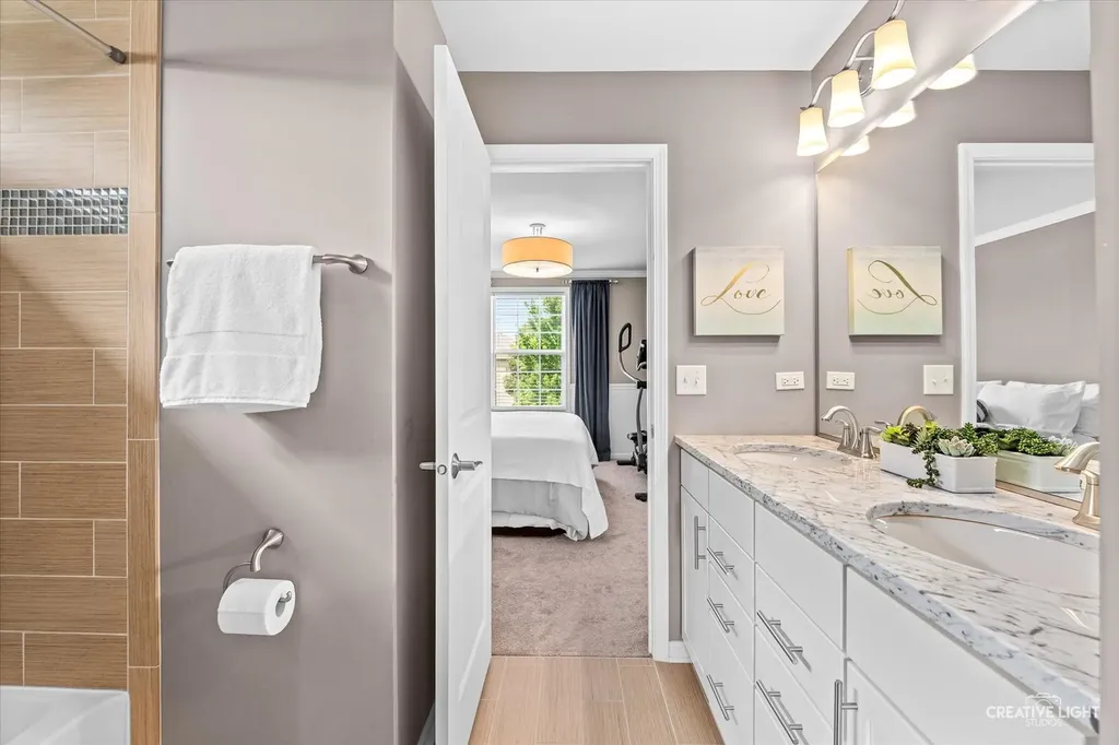 4135 Bedford Lane Aurora IL 60504