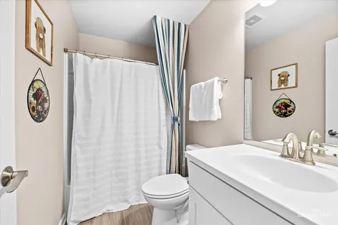 4135 Bedford Lane Aurora IL 60504