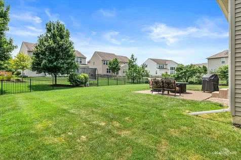 4135 Bedford Lane Aurora IL 60504