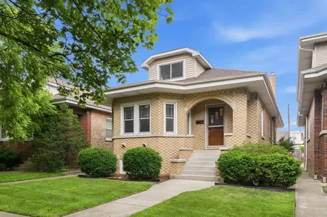 7236 West Pratt Avenue Chicago IL 60631
