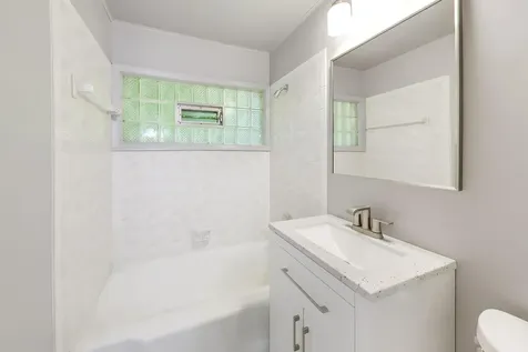 413 Winnemac Street Park Forest IL 60466