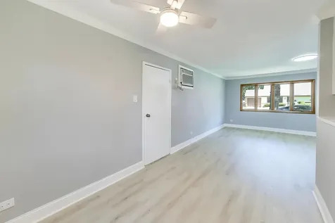 413 Winnemac Street Park Forest IL 60466