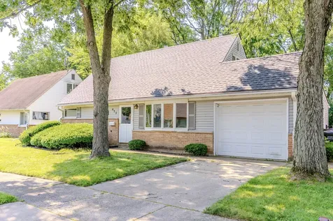 413 Winnemac Street Park Forest IL 60466