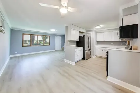 413 Winnemac Street Park Forest IL 60466