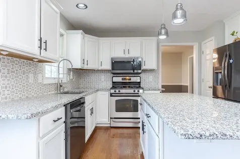 4 Breckenwood Court Bloomington IL 61704