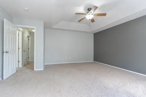 4 Breckenwood Court Bloomington IL 61704