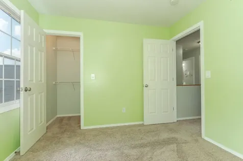 4 Breckenwood Court Bloomington IL 61704