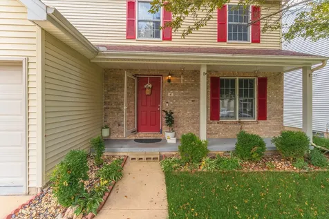 4 Breckenwood Court Bloomington IL 61704