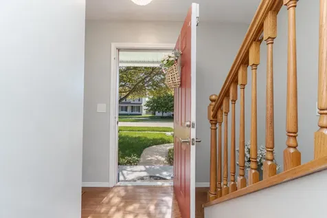 4 Breckenwood Court Bloomington IL 61704