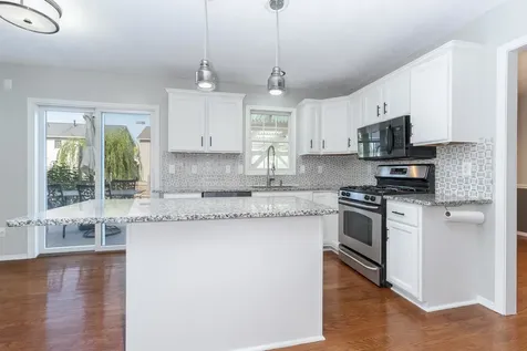 4 Breckenwood Court Bloomington IL 61704