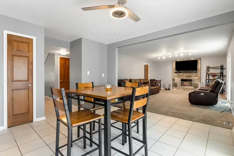4925 144TH Street Midlothian IL 60445