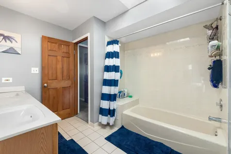 4925 144TH Street Midlothian IL 60445