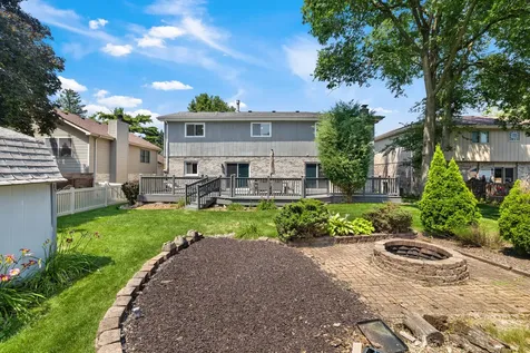 4925 144TH Street Midlothian IL 60445