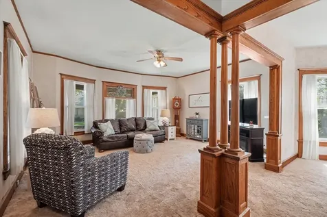 304 East Elm Street Fairbury IL 61739