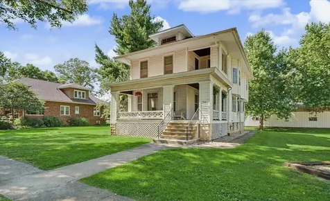 304 East Elm Street Fairbury IL 61739