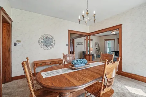 304 East Elm Street Fairbury IL 61739