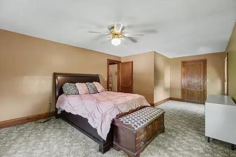 304 East Elm Street Fairbury IL 61739