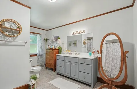304 East Elm Street Fairbury IL 61739