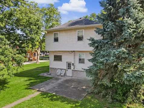 304 East Elm Street Fairbury IL 61739