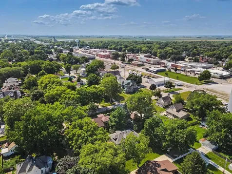 304 East Elm Street Fairbury IL 61739