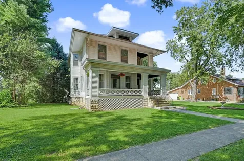 304 East Elm Street Fairbury IL 61739