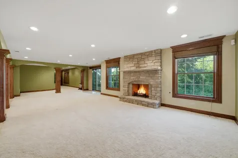 125 Goldenrod Drive Sugar Grove IL 60554