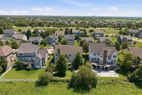 125 Goldenrod Drive Sugar Grove IL 60554