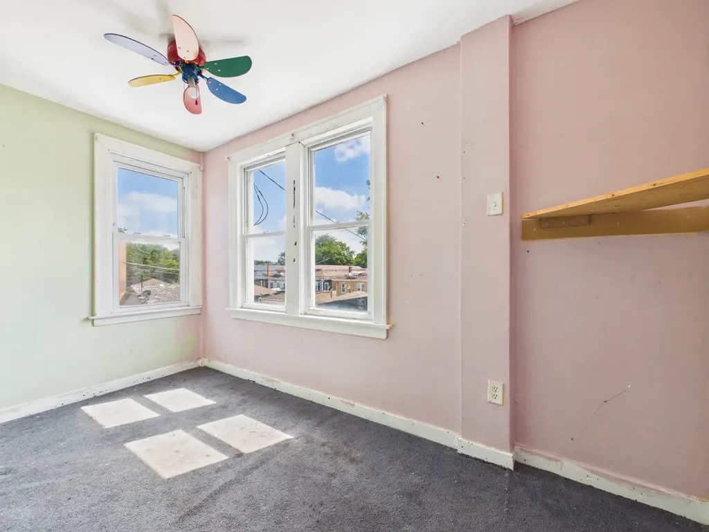 6123 South Troy Street Chicago IL 60629