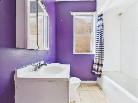 6123 South Troy Street Chicago IL 60629