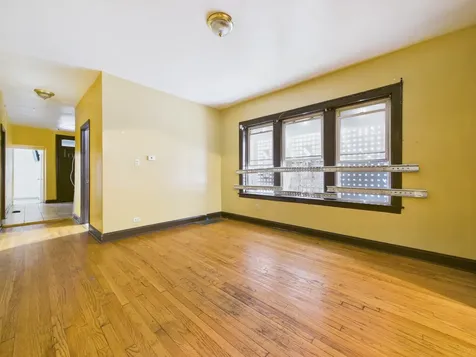 6123 South Troy Street Chicago IL 60629