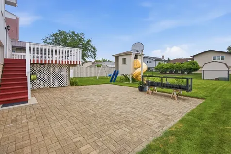 629 Poplar Avenue Romeoville IL 60446
