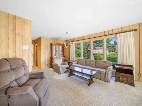 2531 William Avenue Glenview IL 60025