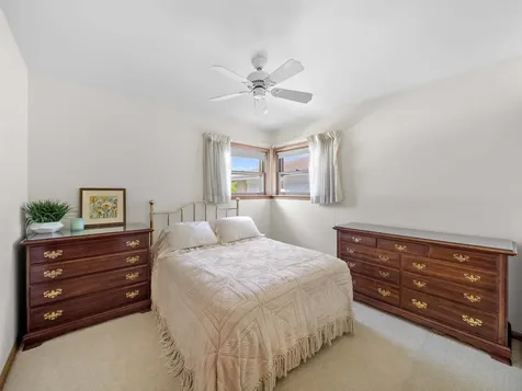 2531 William Avenue Glenview IL 60025