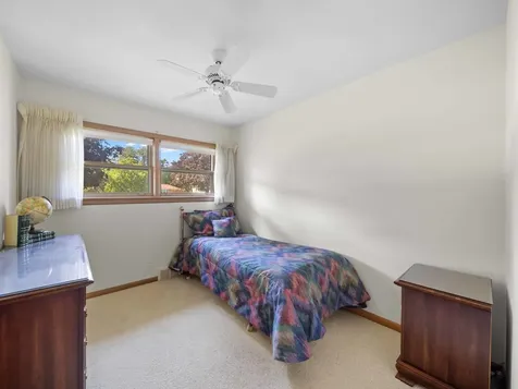 2531 William Avenue Glenview IL 60025