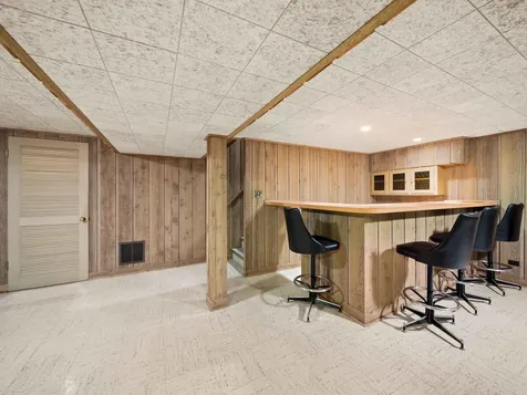 2531 William Avenue Glenview IL 60025