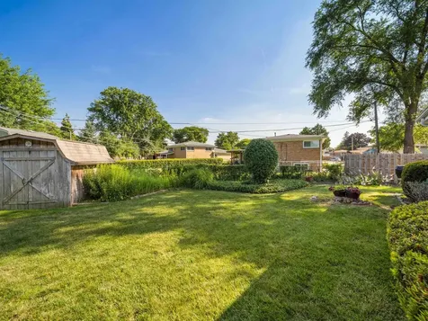 2531 William Avenue Glenview IL 60025